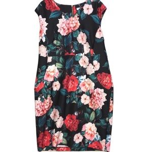 Calvin Klein || Sleeveless floral dress NWT
